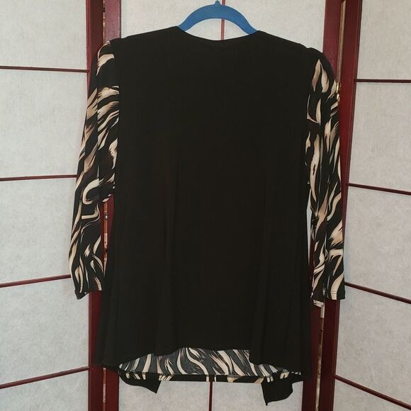 Claudia Richard Black & Tan Designer Blouse - Picture 6 of 6